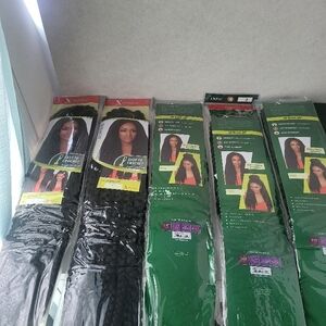 Outre 3D Crochet Box Braids 24" Color 2